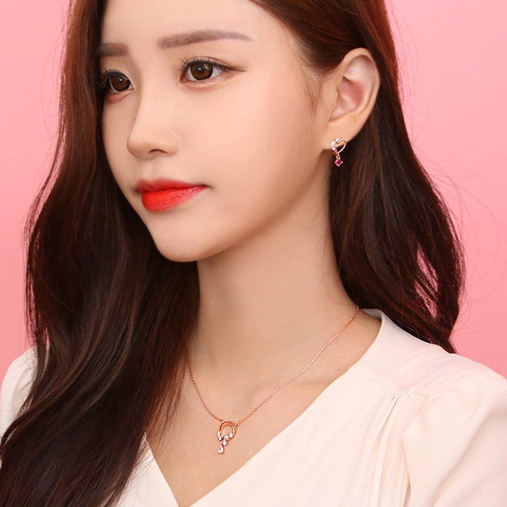 Rose Gold Moon Delumas Fashion Necklace