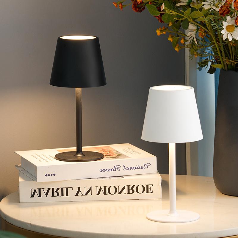 Rechargeable Wine Bottle Table Lamp: Night Light, Bar or Dining Decor, Bedside Lamp, Camping Atmosphere.
