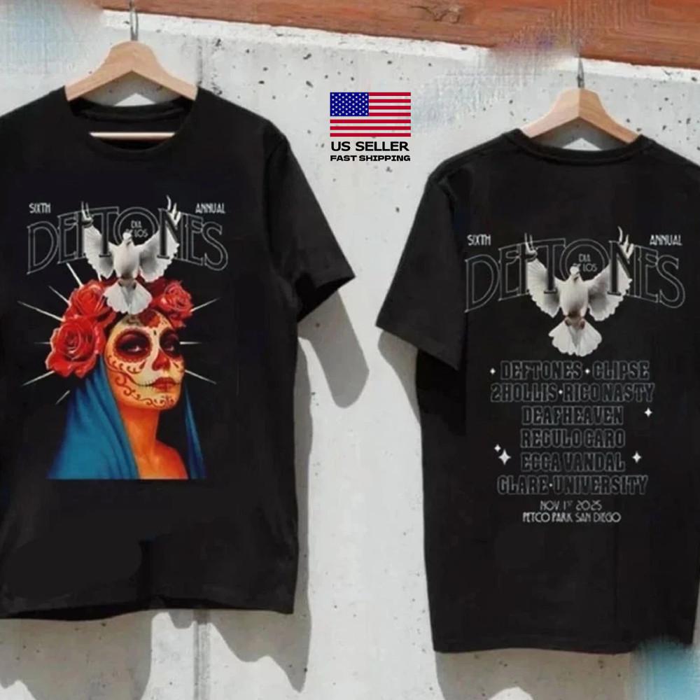 Шестой ежегодный Dia De Los Deftones Petco Park Сан-Диего 1 ноября 2025 г. Унисекс Футболка XL