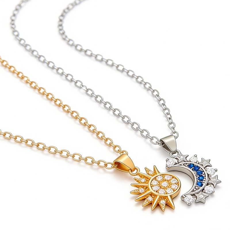 2er Set Niedliche Romantik Edelstahl Zirkon Stern Mond Umarmung Anhänger Halskette für Damen Herren Jubiläumsgeschenk Freund Schmuck