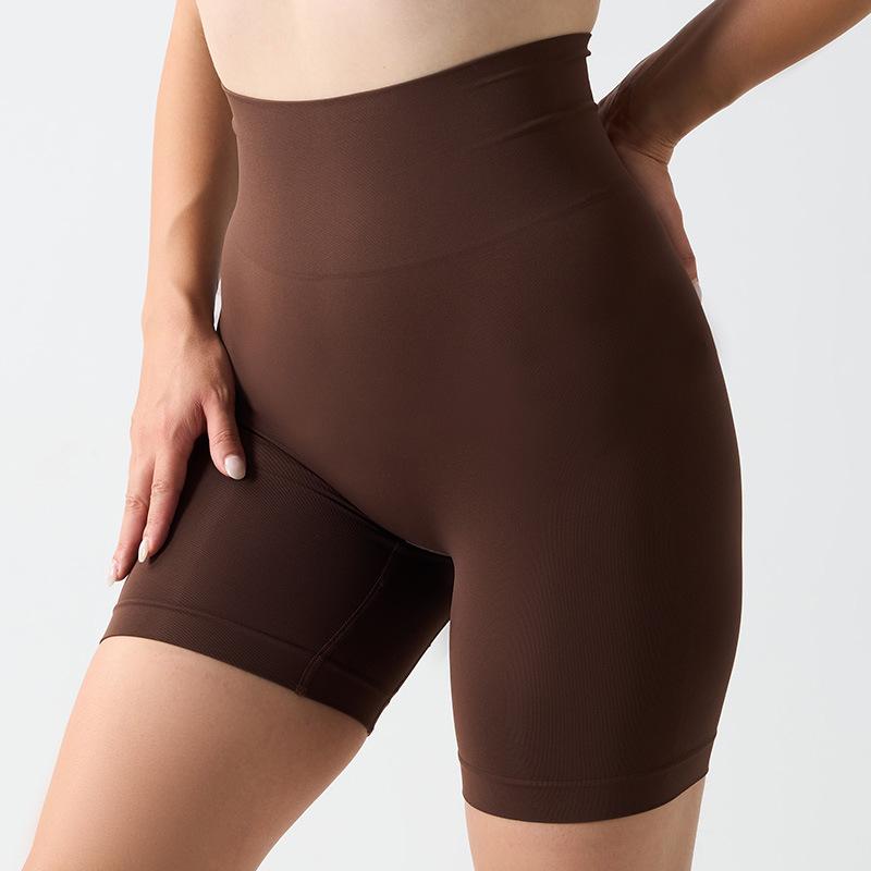 Nude Yoga Mid-Shorts mit extra hohem Bund, nahtlosem, weichem und glattem Tragegefühl