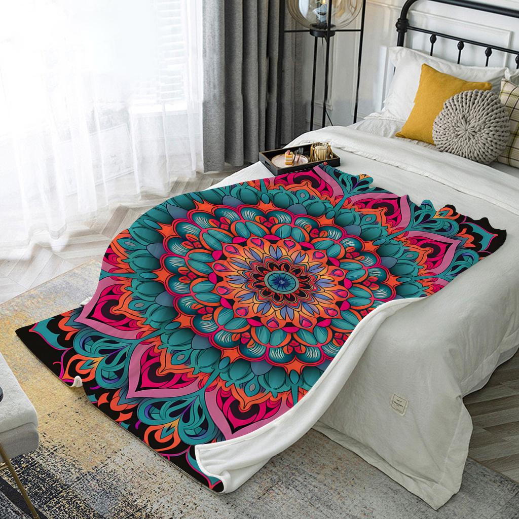 Bohemian Mandala Flannel Throw Blanket - Soft, Warm & Cozy for Couch,, Office, Camping & Travel - Versatile All-Season Gift