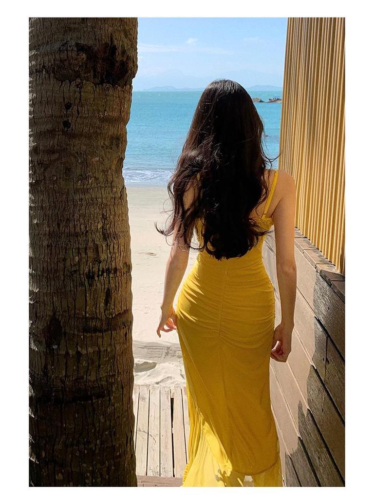 Elegant Slim Fit Irregular Split Beach Dress - Perfect for Vacations, Parties, and Birthdays