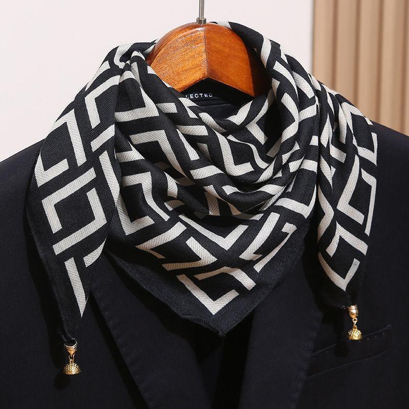 Silk Scarf Neck Tie Small Square Scarf New Women's Cotton Linen High-end Magnetic Buckle Scarf Stylish Elegant Warm Neck Scarf