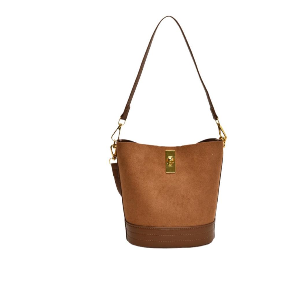 New Fashionable and Popular Bucket Bag Women's Urban Simple Commuting Versatile Handbag Lock Texture Shoulder Messenger Bag