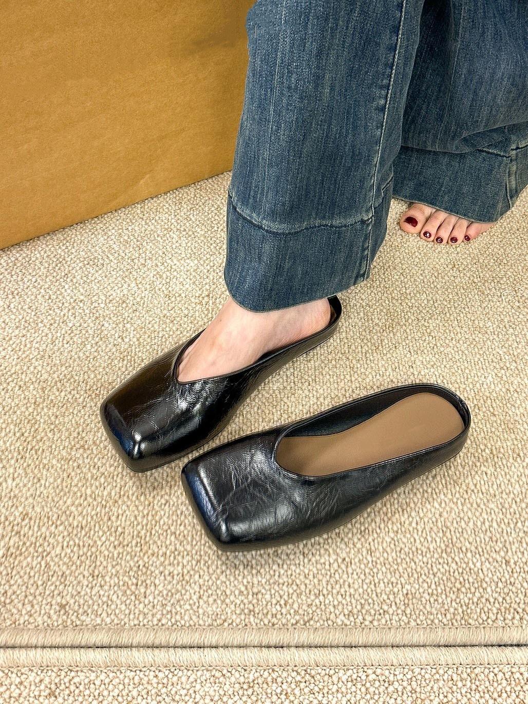 

2025 корейская версия новых простых квадратных головок с одной педалью, одиночные туфли на плоской подошве, туфли-мешки с мягкой подошвой, женские полутапочки 40 чёрный