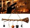 Beleuchteter Herbsthexenbesen Wandbehang mit LED-Laterne Kürbis Geist Glocke Rustikales Halloween-Ornament für Innen Außen Veranda Hof Party Dekoration