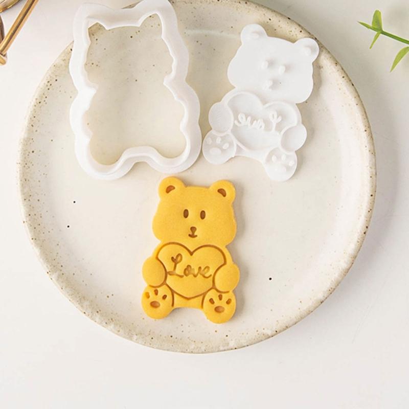 Plastic Cookie Cutters In Cartoon Animal Shape Easy To Clean And Store Perfect For DIY Valentine Treats