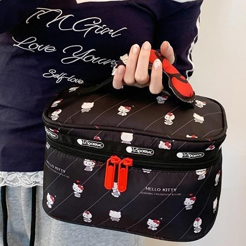 

Cute Sanrio Hello Kitty Hand-Held Cosmetic Bag Toiletry Bag Girly Sweet Kt Cat Portable Large Capacity Storage Bag Birthday Gift