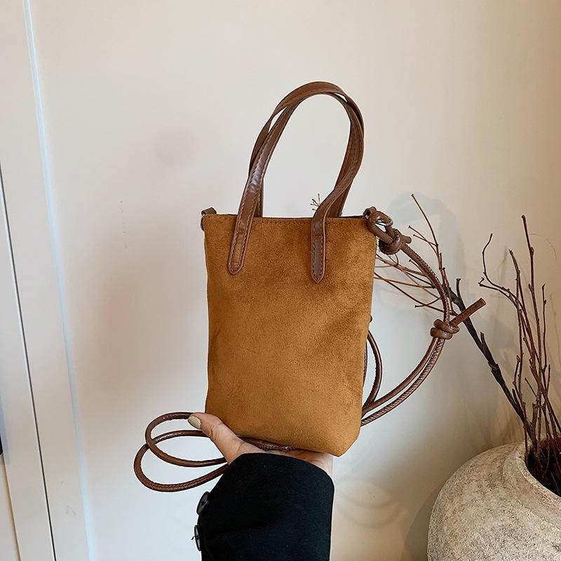 Autumn and winter retro niche leopard print bag women's 2025 new versatile messenger bag PU mobile phone bag