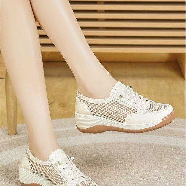Open-cell Breathable Thick-soled Soft-bottom Casual Sports Women's Shoes