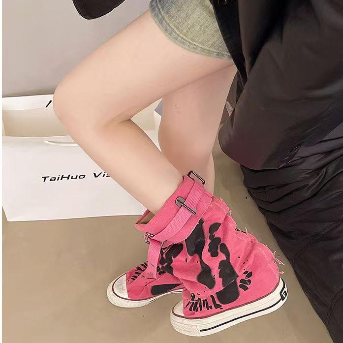 

Нишевая обувь на доске граффити высокие парусиновые кеды женские весенние ботинки широкие голенища средней высоты ботинки 2025 новые брючные ботинки с присборенным голенищем 42 розовый