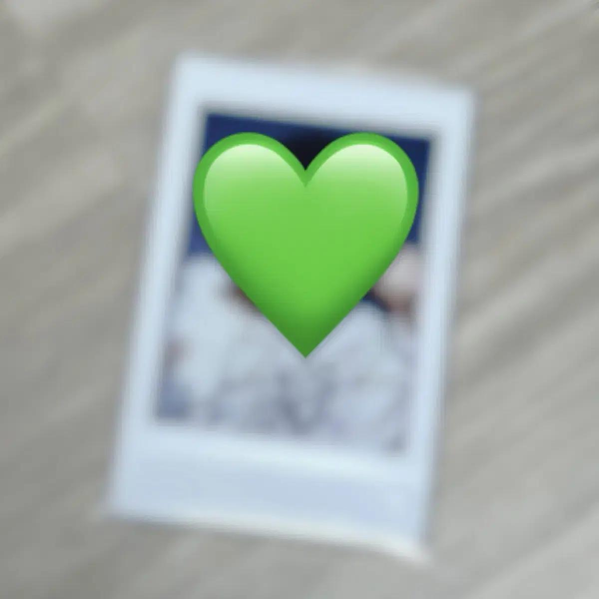 

Евнне Чон-хён Автограф Полароид