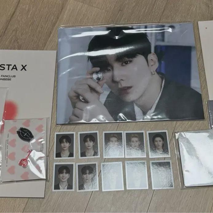 

Monsta X Восемь