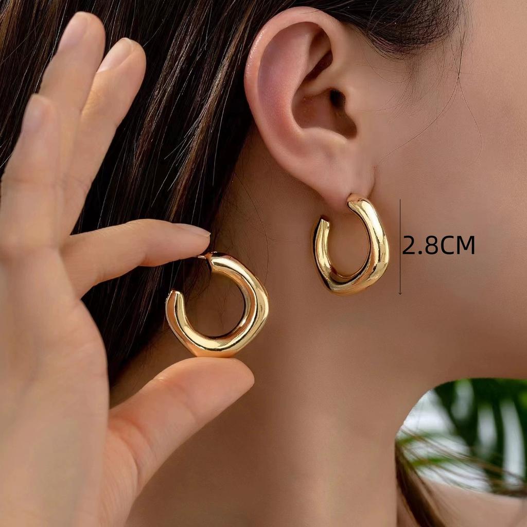 Hyperbole Long Water Droplet Flower Wing Round Wave Square Shell Golden Pendant Earrings for Women CCB Smooth Creative Jewelry