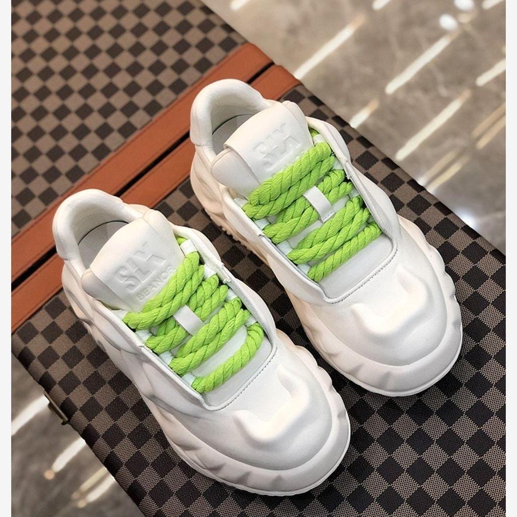 2025 Autumn/Winter Fashion White Dad Shoes: Thick Sole, Height-Boosting, Dirt-Resistant & Comfortable Casual Sneakers