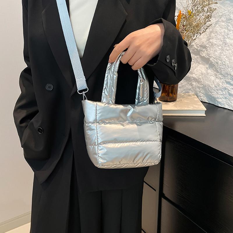 Yogodlns Woman Puffy Lightweight Handbag Large Capacity Quilted Shoulder Bag Adjustable Strap Puffer Tote Handbag Shopping Bag