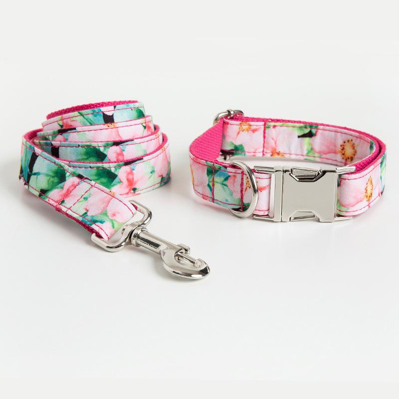 

INS Flower Pet Collar Traction Rope+dog Collar Dog Traction Rope Pattern+dog Neck Collar Set