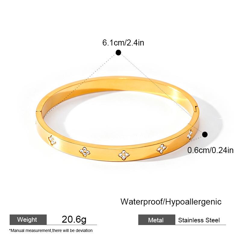 Stainless steel bracelet fashion European and American ins style 18K gold lucky four flower steel bracelet women's jewelry