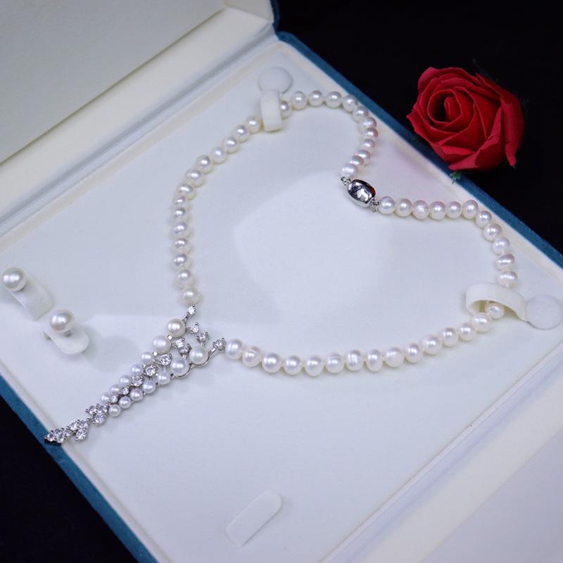 Zhuji Freshwater Pearl Necklace - Elegant Women s Princess Chain Trendy Fashion Jewelry Gift