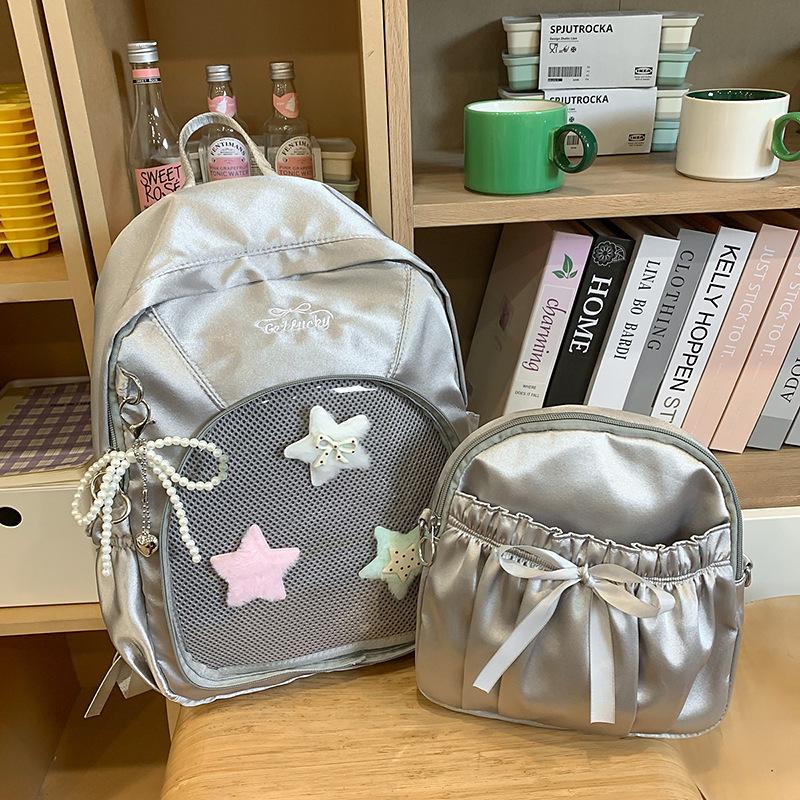 Nylon cloth backpack 2025 summer new casual versatile travel backpack lightweight and large capacity student schoolbag for women