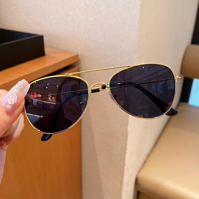 Trendy Polarized Aviator Sunglasses for Boys & Girls - UV Protection