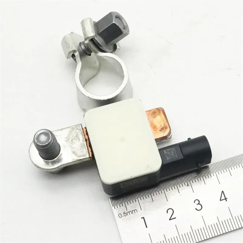 Car Voltage Battery Current Sensor Plug Connector For Geely Tugella Coolray Atlas Emgrand GC9 GT GL GS Jiaji VF11 1017032366