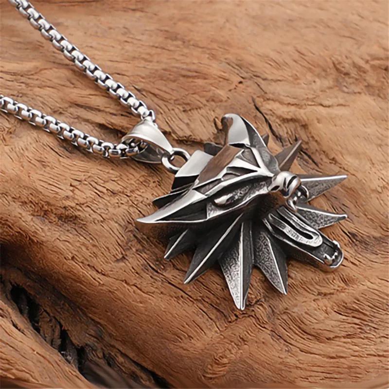 Vintage Punk Wolf Head Pendant Necklace for Men Slavic Viking Style Geralt of Rivia Hip Hop Jewelry