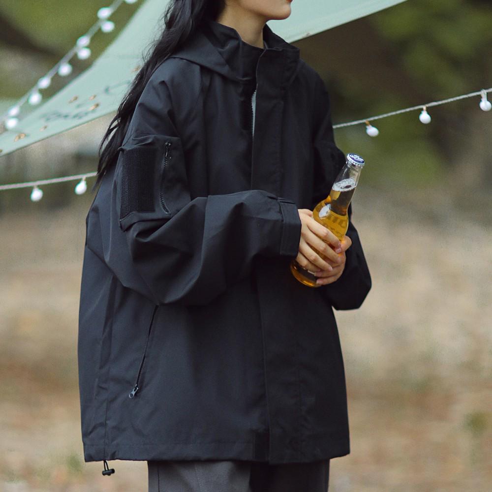 

Куртки унисекс с капюшоном 2023 года: Рабочая одежда для весны, осени и зимы — легкая и свободная Medium чёрный