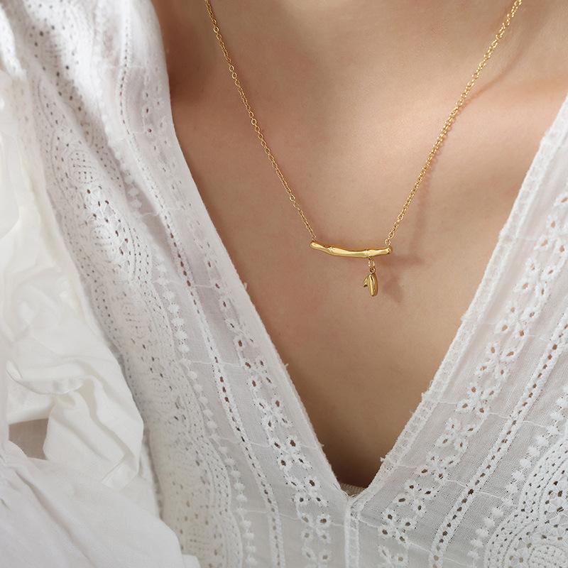 

Новое китайское ожерелье с подвеской из бамбука, титановая сталь, 18-каратное золото, стиль ретро, индивидуальность, универсальная, милая, темпераментная ювелирная продукция для девушек