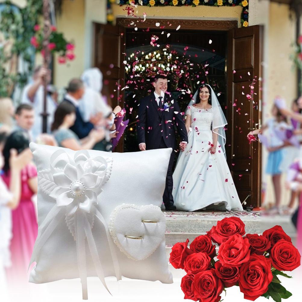 1PCS Western-style White Square Ring Pillow with Camellia Bud (20x20cm)