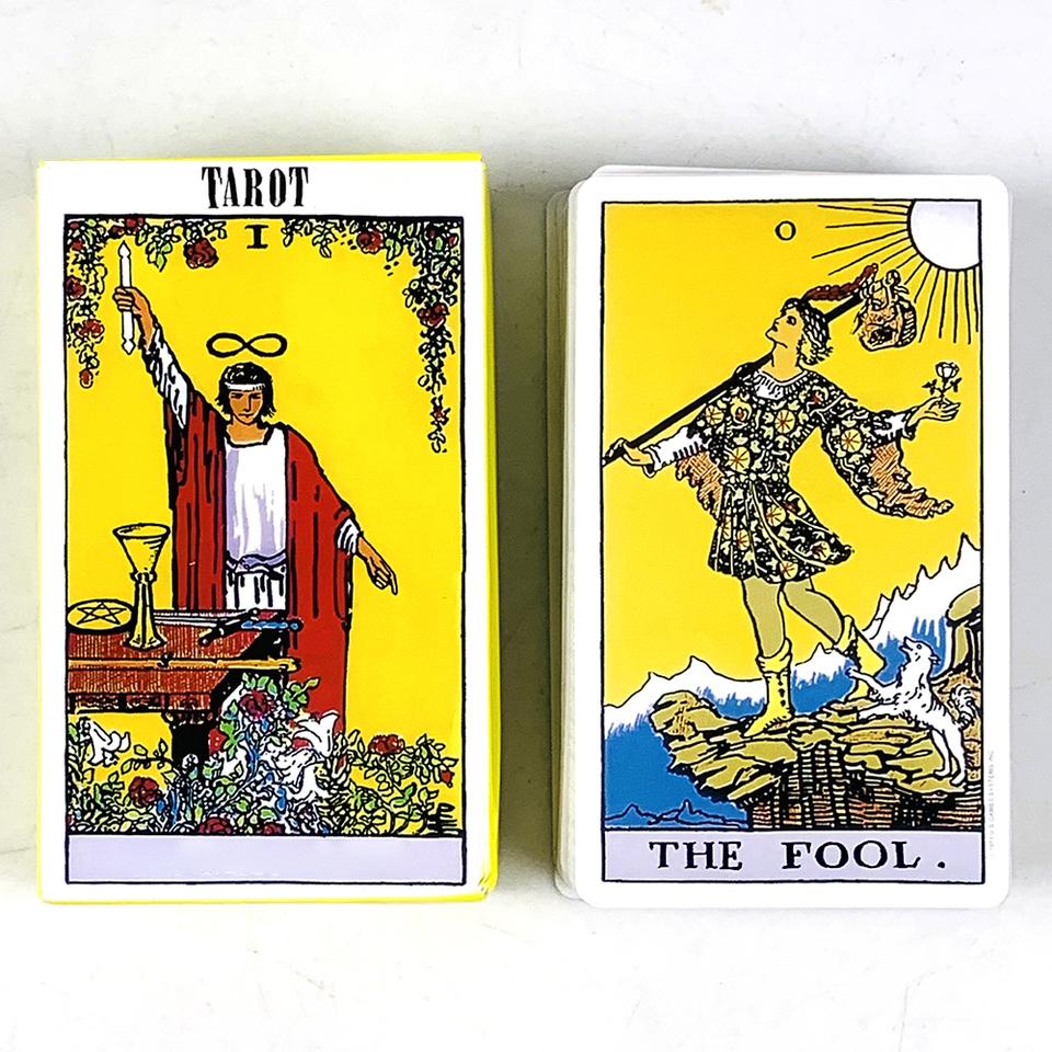 78 Cartes de Tarot Jeu de Cartes Oracle Anglais Jeu de Société Prédiction Divination pour Débutant Usage Personnel Cadeau de Noël