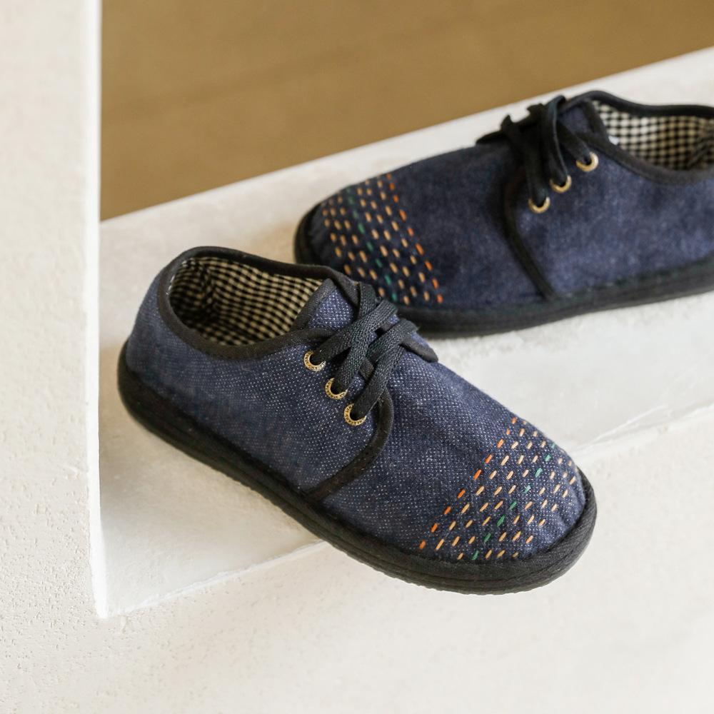 2025 New Year Women's Lace-Up Low-Top Wear-Resistant Comfort Shoes