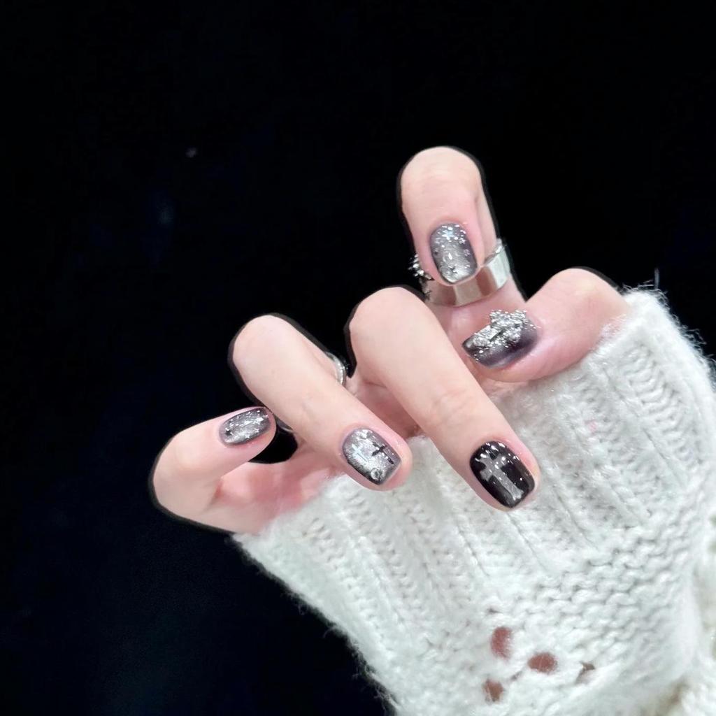 Handmade Press On Nail Personality Gothic Dark Silver-Gray Cat Eye Metal Stars Diamond Short Round Unisex Fake Nail Patch Artificial Nail Reusable