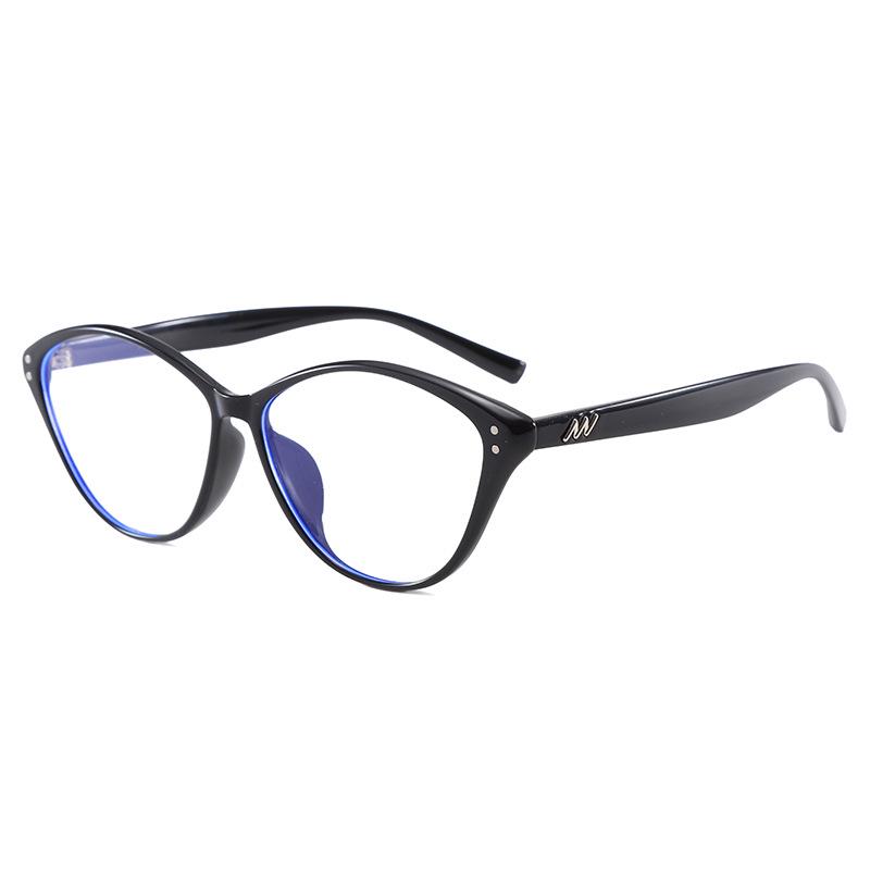 TR Ultralight 2025 Cat-Eye Glasses: Fashionable Women's Eyewear with Anti-Blue Light, Myopia-Friendly, Ideal for Bare Face.