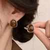 Retro Geometric Square Resin Stud Earrings for Women Girls French Style Elegant Temperament Earrings Charm Jewelry Accessories