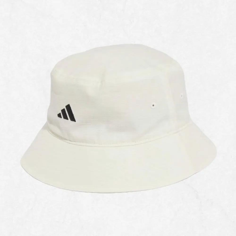 adidas Classic Bucket Hat in Comfortable Cotton Twill with Logo Embroidery (JG3661) 2396228 OSFM