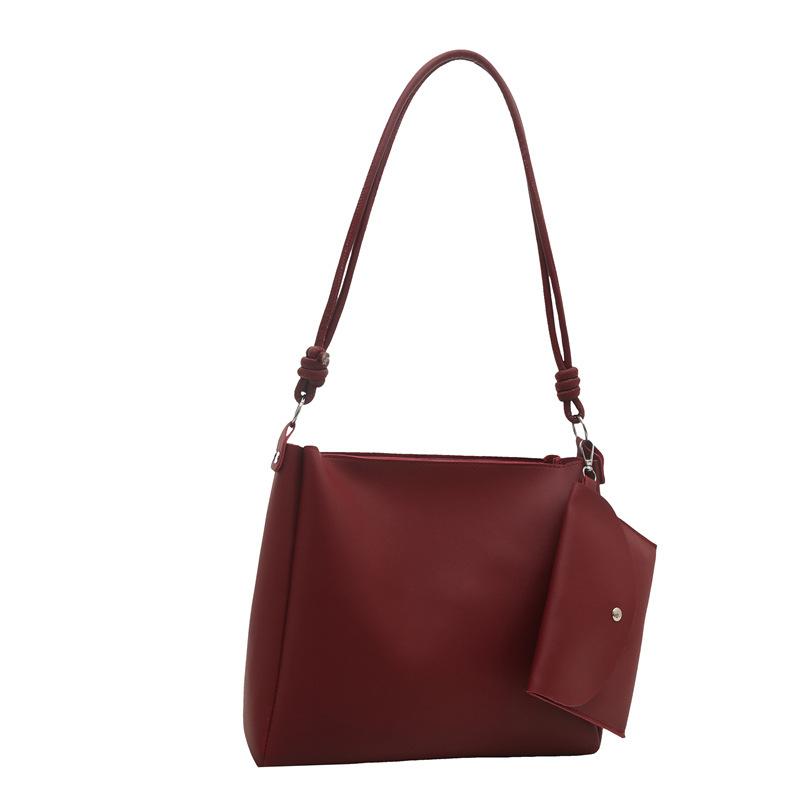 This Year's Popular Bags Women's Large-capacity Commuter Bags 2025 New Summer Retro Fashion Shoulder Bags Bucket Bags