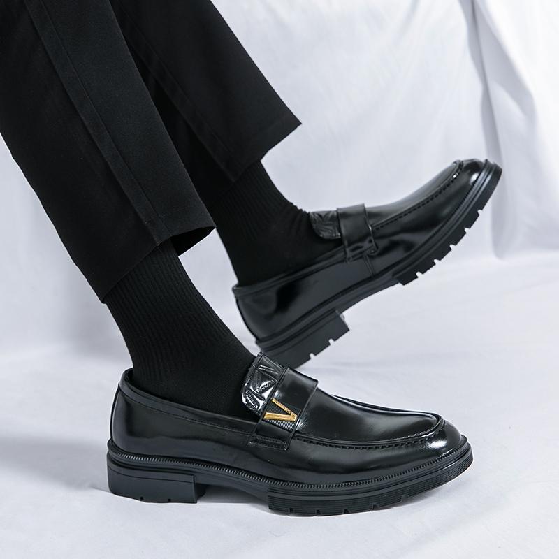 Nappe Frange Formale Pelle Nera Scarpe con Plateau da Lavoro per Uomo Stile Britannico Scarpe Brogue Uomo Scarpe da Cerimonia da Uomo