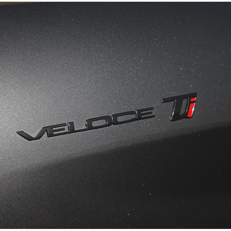 Samochód ABS Bagażnik Słowa Litery Logo Odznaka Emblemat Naklejki Dla Romeo Giulia Stelvio Q2 Q4 Ti Veloce Akcesoria Samochodowe