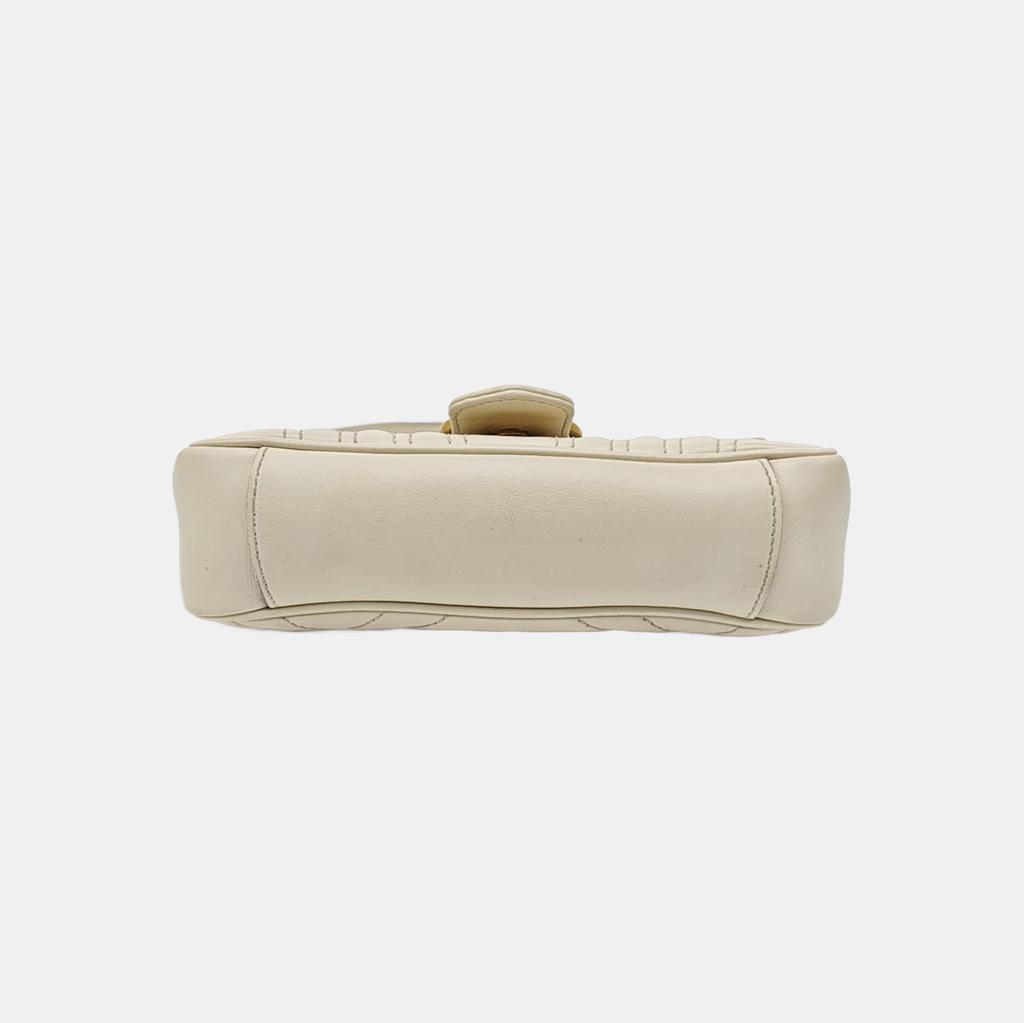 [Gebraucht] GG Marmont Doppel G Logo Nieten Federverschluss Klappe V Gestepptes Leder Mini-Schultertasche - Gut #15RGI17