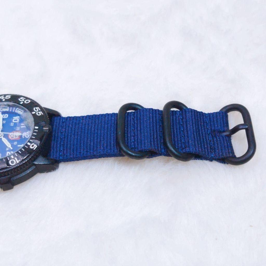 Used Working Item LUMINOX NAVY SEAL Navy Seals 3000/3900 V3 Blue Blue Dial Luminox