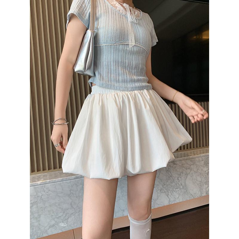 Red Petite Puffy Short Skirt: Spring/Summer Floral Puff Skirt with Pumpkin Pants Style