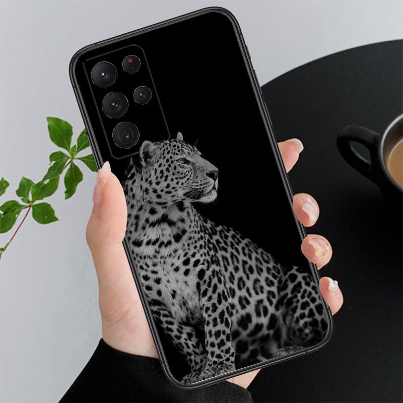 

Leopard Wild Animal Phone Case For Samsung A55 A16 A56 A36 A35 A15 A53 A54 A33 A34 A25 A05S A52 A52S A14 A24 A26 A71 A52