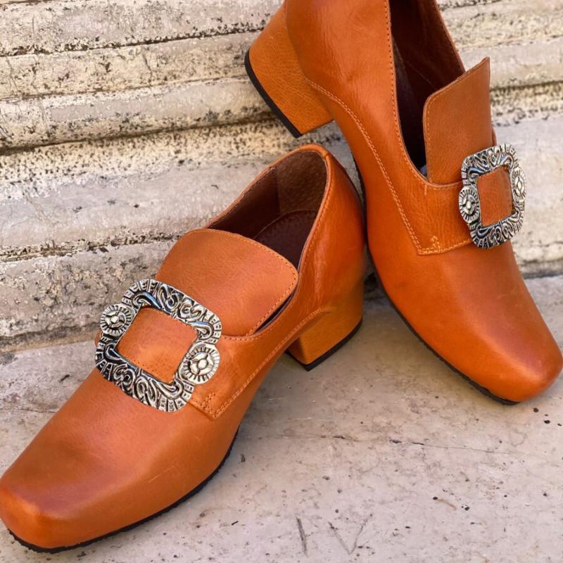 Unisex Medieval Renaissance Chunky Heel Leather