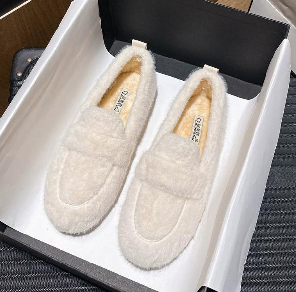Fashion 2024 new women's winter warm outdoor shoes plush design british style white snow boots Ladies' casual flats Large size 41-43