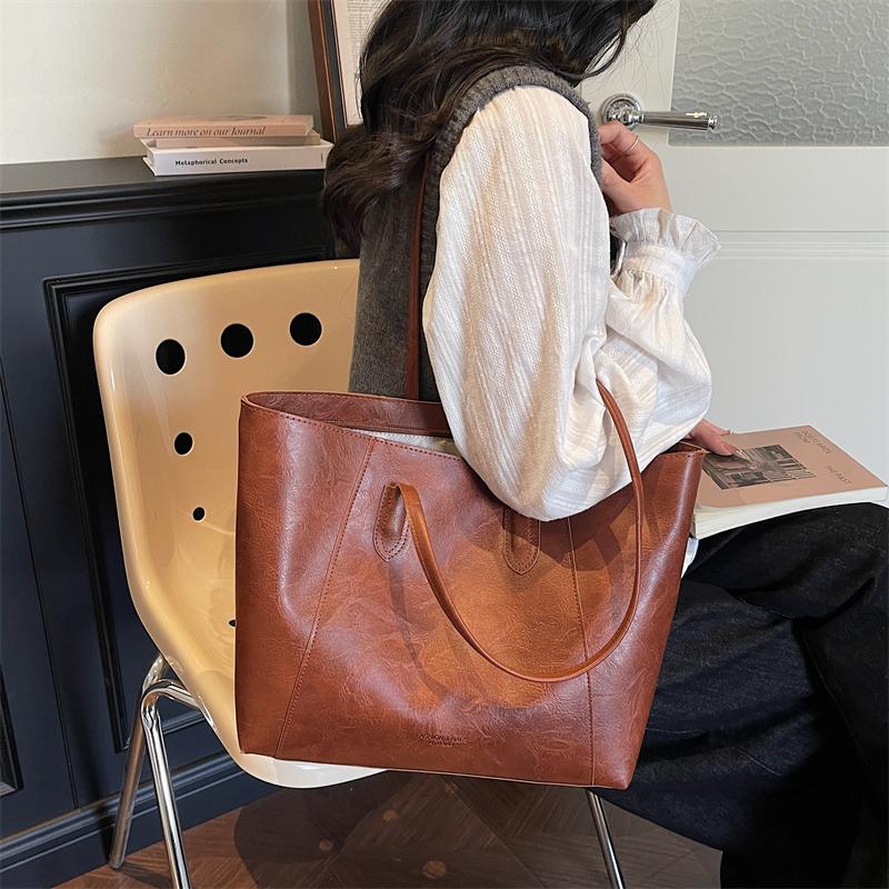 Vintage PU Tote Bag with Top Handle Large Capacity Everyday Fashion Shoulder Bag