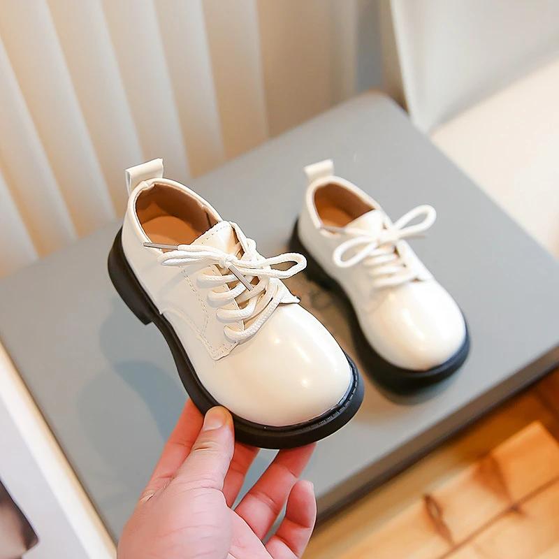 

Boys Casual Patent Leather High-quality Leisure Tooling Shoes Comfortable Inside Trend Fashion Evening Party Dress Shoes H08087 23 бежевий