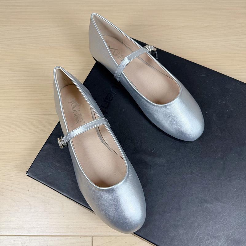 Fashion Flat Shoes for Women 2025 Spring and Autumn Round Toe Brown Mary Jane Shoes Retro Red Plus Size Women's Shoes Loafers Women