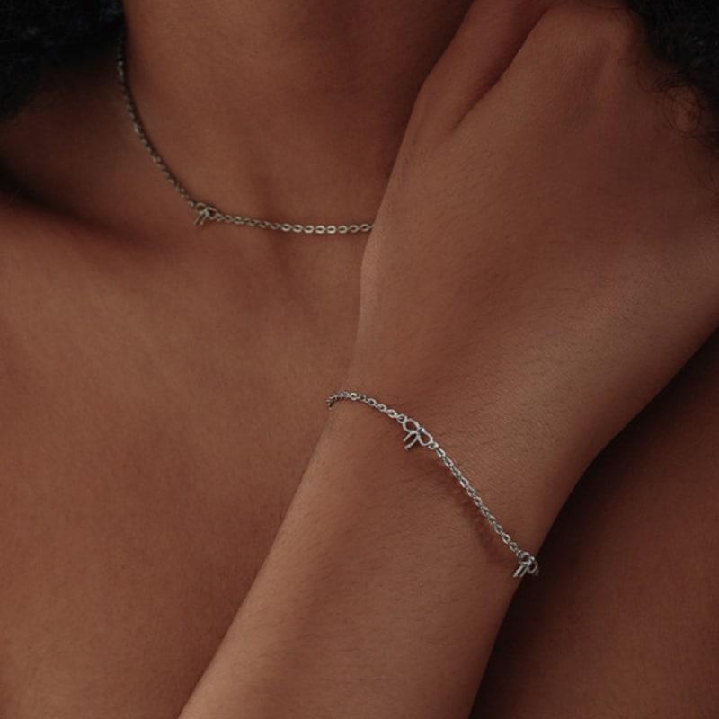 

eyh.arte Ribbon in the sky Collection .08 Silver